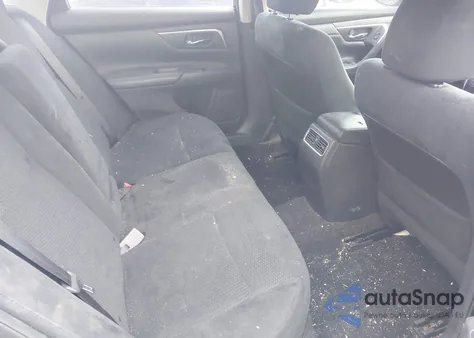 2015 Nissan Altima 2.5 Sv z USA, uszkodzony, nr VIN 1N4AL3AP3FC430871